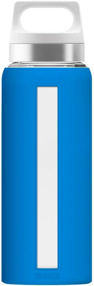 SIGG - Glass Water Bottle - Dream Electric Blue - Soft Silicon Cover - Leakproof - Dishwasher Safe - BPA Free - Broscilate Glass - 22 Oz