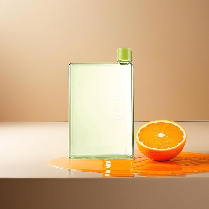 IUI Flat Water Bottle 14 oz, Leak Proof and Slim Reusable Flat Water Bottle, Portable Cute Water Bottle for Purse Pocket School Sports Travel Green