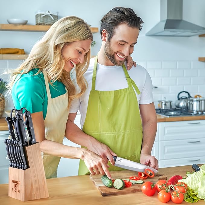 Moss & Stone 14-piece Knife Block Set, Stainless Steel Knife Set, Premium Kitchen knives Set With High-Carbon Stainless Steel Blades And Wooden Block Set, Cutlery Knife Set, 14 Pcs Kitchen Knife Set