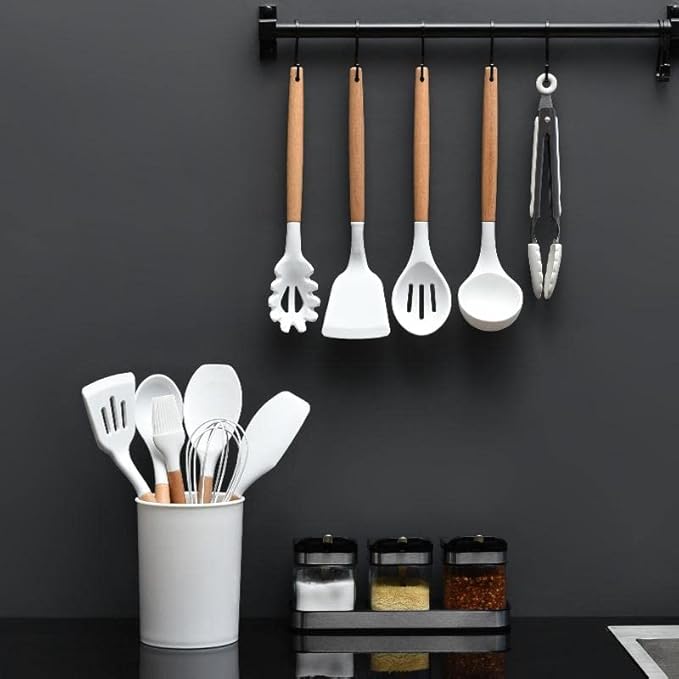 Kitchen Utensils Set, 33 pcs Non-Stick Silicone Cooking Utensils Set, Heat-Resistant Silicone, Wooden Utensils for Cooking, Kitchen Gadgets Spatula Set, Apartment Essentials Kitchen Set (White)