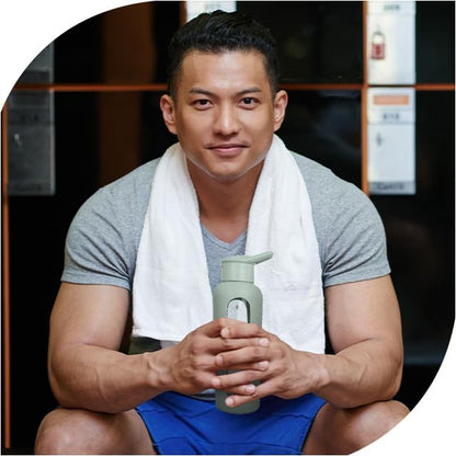 24oz Glass Motivational Water Bottle with Flip Lid Straw, Silicone Protective Sleeve, Handle, Reusable BPA Free (Amber)