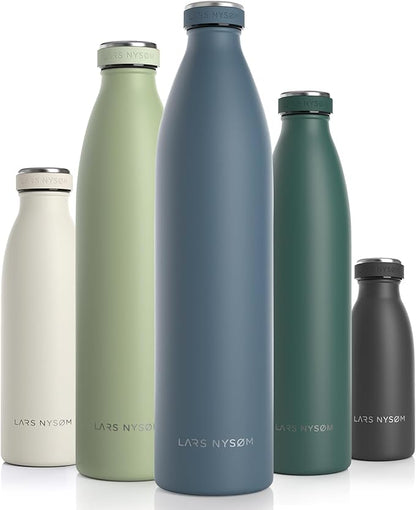 LARS NYSØM Stainless Steel Insulated XL Water Bottle 12oz 17oz 25oz 34oz 51oz | BPA-free Insulated Thermo Flask for Hot and Cold Beverages | Leakproof Large Drinking Bottle (Blue Stone, 51oz)