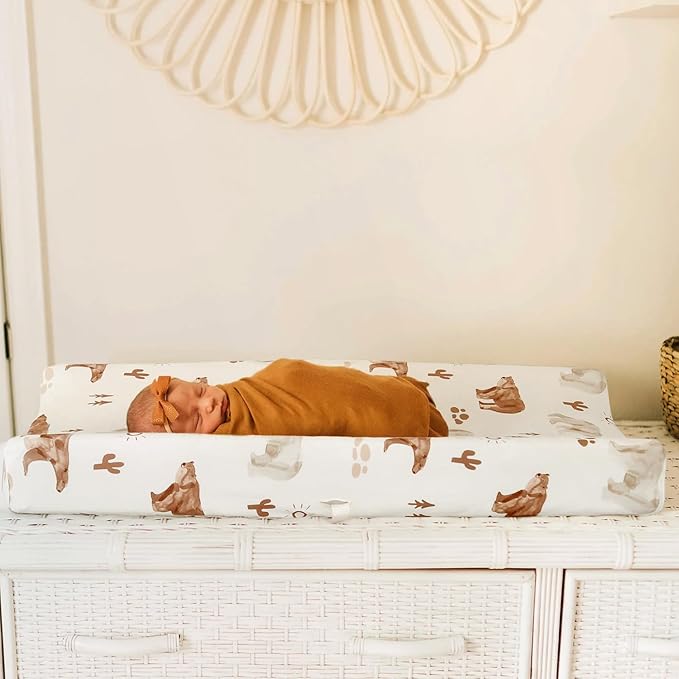 GRSSDER Stretchy Ultra Soft Jersey Knit Changing Pad Cover Set 2 Pack, Change Table Pad Covers Fit 32"/34" x 16" Pads Safe and Snug, Cute Diaper Changing Pad Covers of Sunny Bear Print