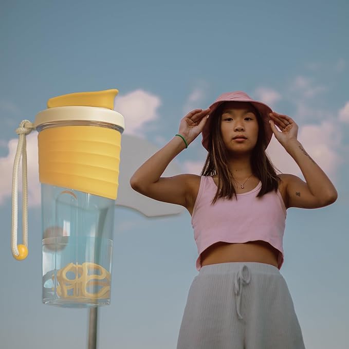 Shaker Bottle for Protein Mixes，24 oz，Protein Shaker Bottles with Whisk Ball, Mixer Bottle, Protein Bottle,Portable Pre Workout Whey Protein Drink Shaker Cup，Yellow