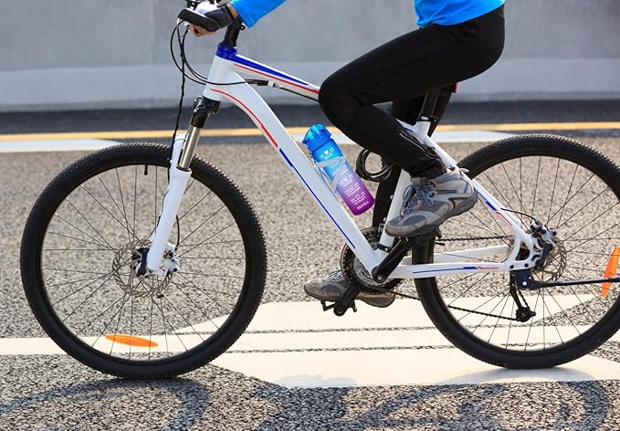 XACIOA Water Bottle with Straw,32oz Plastic Cup with Motivational Time Marker,1L Tritan Sport Lightweight Leakproof BPA-Free,Wide Mouth Fast Flow Ensure You Have Times to Drink,with Straw & Cup Brush