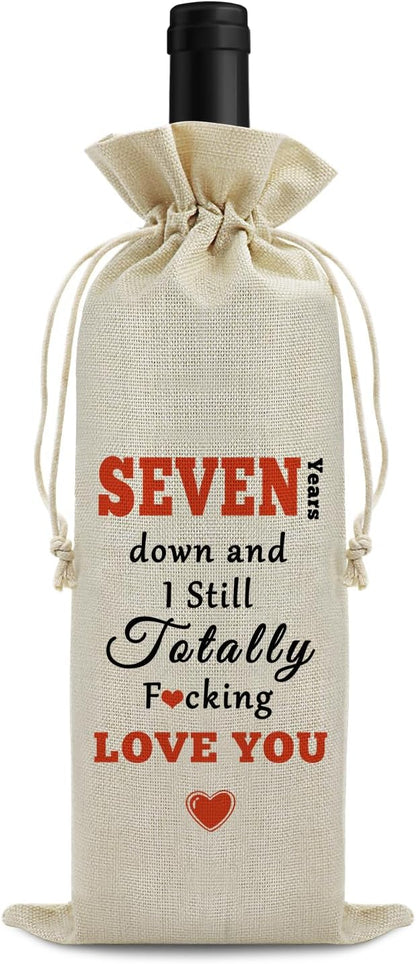 7th Year Marriage Gift for Couple Wife Husband Wine Bag 7th Anniversary Wedding Gift for Women Men Wine Gift Bag Valentine Birthday Christmas Gift for Him Her Drawstring Wine Wrapping Bag