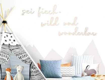 Lettering Wood Sei Frech, Wild und wunderbar - Plywood Words Sign for Decoration, Children's Room Saying Quote, Nursery Wall Art, Wooden Word Text Art (Sei Frech, Wild und wunderbar)