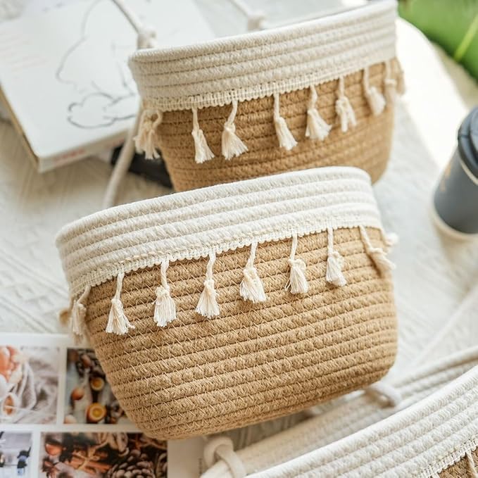 TeoKJ Over The Door Hanging Baskets, 3-Tier Woven Cotton Storage Organizer Bag with Tassels Wall-Mounted Decorative Hanging Nursery Baskets