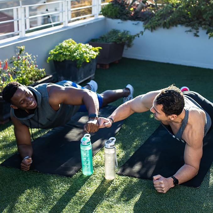 Prometheuz 32oz Water Bottle with Straw, Motivational Water Bottle with Time Marker, Water Bottles Leakproof & BPA-Free for Sports, Work and Fitness Grey