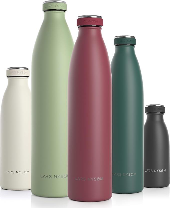 LARS NYSØM Stainless Steel Insulated Water Bottle 12oz 17oz 25oz 34oz 51oz | BPA-free Insulated Thermo Flask for Hot and Cold Beverages | Leakproof Drinking Bottle (Berry, 34oz)