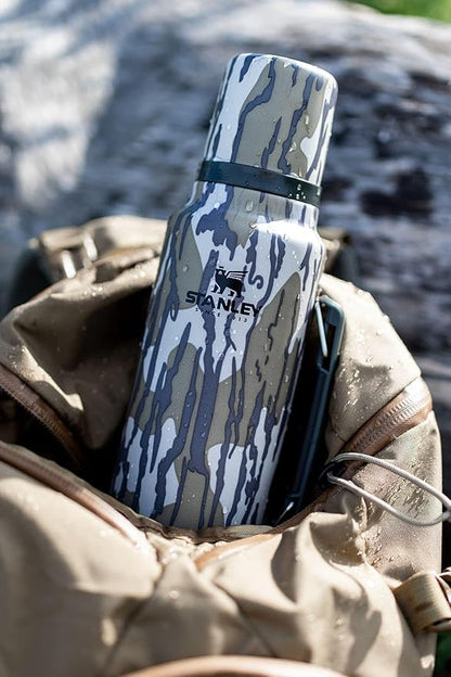 Stanley Classic Vacuum Insulated Wide Mouth Bottle -BPA-Free 18/8 Stainless Steel Thermos for Cold & Hot Beverages