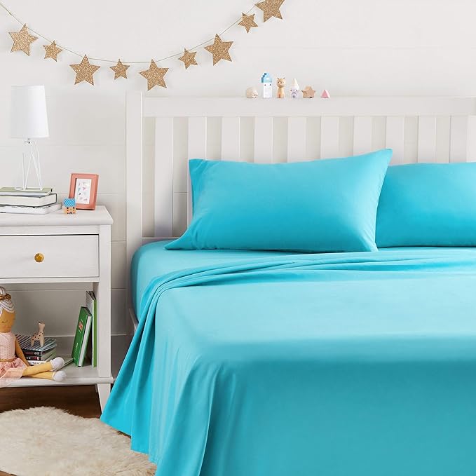 Amazon Basics Kid's Soft Easy-Wash Lightweight Microfiber 4-Piece Sheet Set, Full, Bright Aqua, Solid