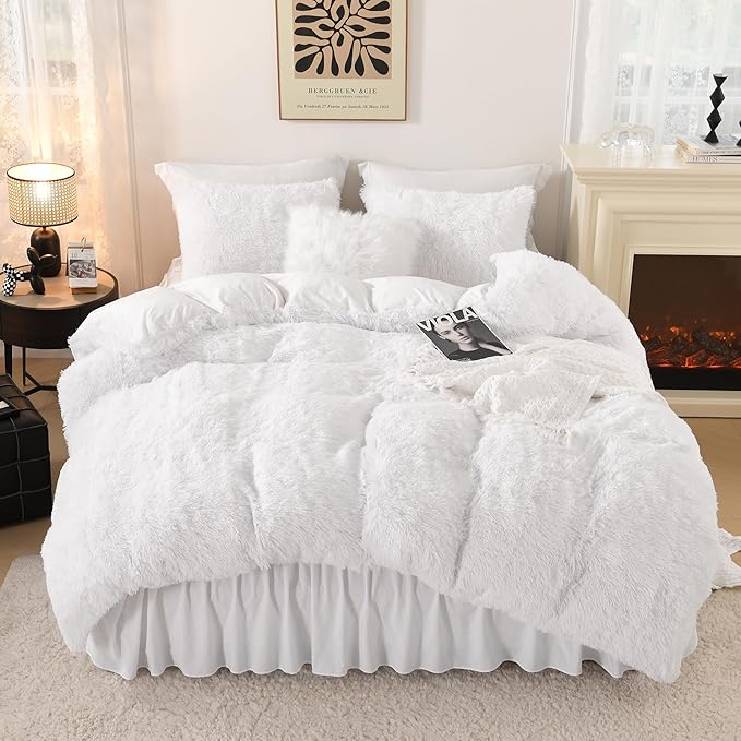 Litanika White Fluffy Comforter Queen, Luxury Plush Shaggy Fuzzy Bedding Set for Queen Bed, Ultra Soft Warm Velvet Comforter 3 Pieces(1 Faux Fur Comforter 90×90 Inch, 2 Pillowcases)