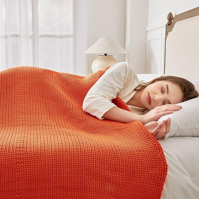 Knitted Weighted Blanket(Beige 50"x60" 7lbs),Home Décor Cooling Throw Blanket for Hot Sleepers,Hand Made Chunky Knit Heavy Blanket Use on Twin Size Bed