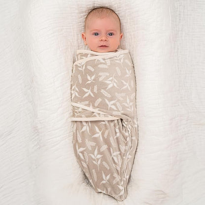 aden + anais™ Essentials Easy Swaddle™ wrap 1.5 TOG 3 Pack Rockland Marsh Velboa (0-3 Months)