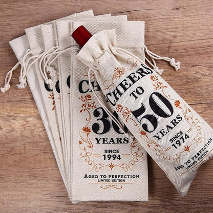 2Pcs 70th Birthday Gifts for Women Men Back in 1954 Birthday Gift 70 Years Old Gift Birthday Decoration Wine Bag Gift for Her Him Wine Gift Bag 70th Turning 70