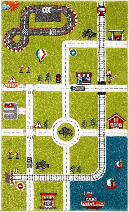 SAFAVIEH Carousel Kids Collection Accent Rug - 3'3" x 5'3", Green & Ivory, Non-Shedding & Easy Care, Ideal for High Traffic Areas for Boys & Girls in Playroom, Nursery, Bedroom (CRK192Y)