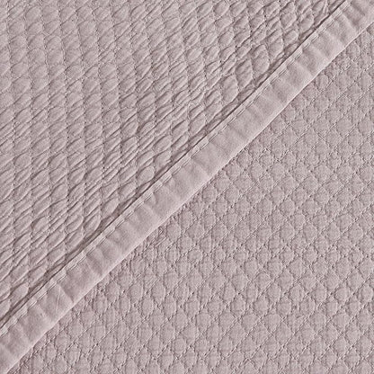 Great Bay Home King Size Pink Quilt Set. Stonewashed, Ultra-Soft, Lightweight Box Stitch Bedding Sets for Boys & Girls. College Dorm Essentials, 3 Piece Set, 1 Quilt 2 Pillow Shams (King, Rose Pink)