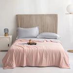 Cooling Summer Blankets - Vignette | Couvertures Cosy