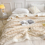 Heavy Wool Winter Blanket - Vignette | Couvertures Cosy