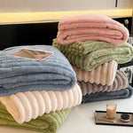 Thick Fleece Blanket - Vignette | Couvertures Cosy