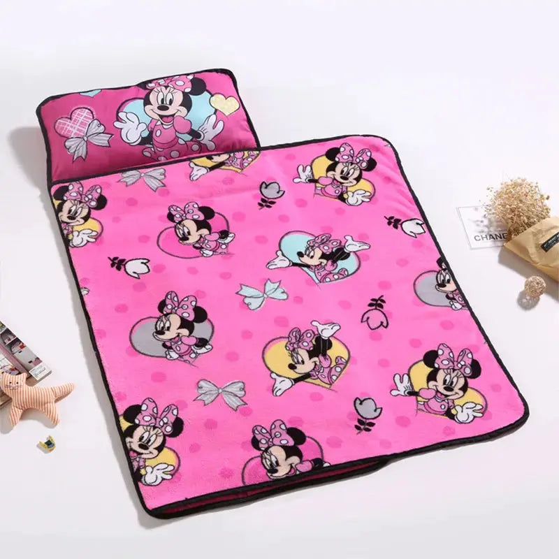 Couverture pour bébé Disney 7