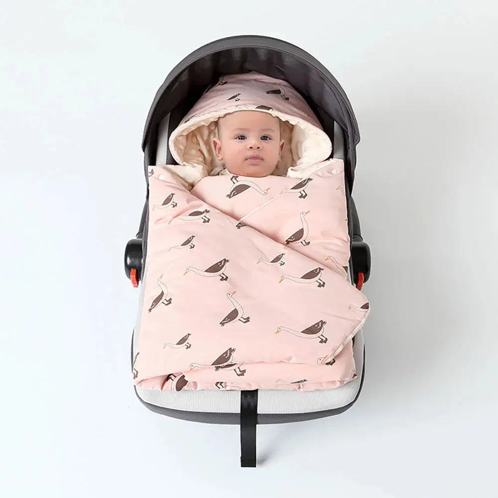 Couverture pour porte bébé rose